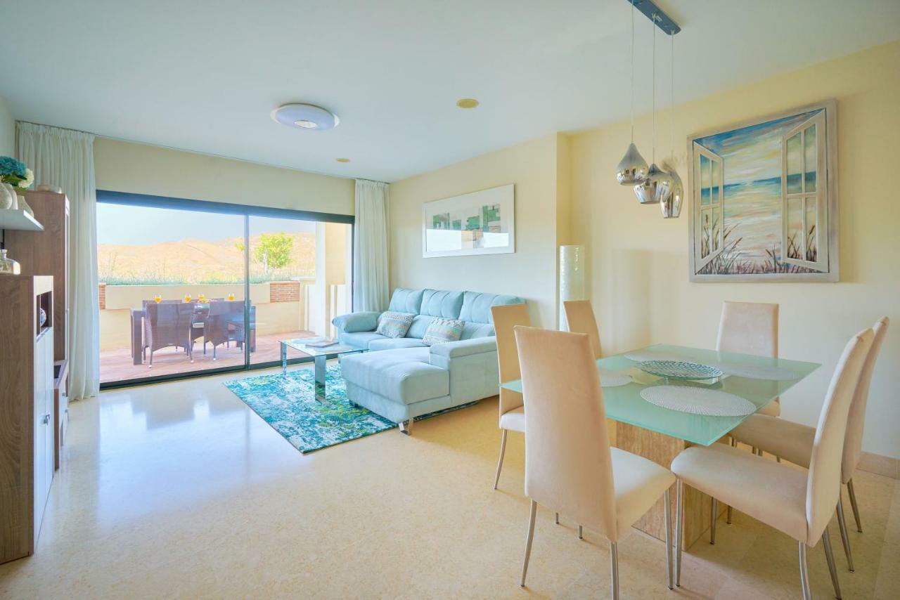 Capanes Del Golf Apartment Benahavís Exterior photo