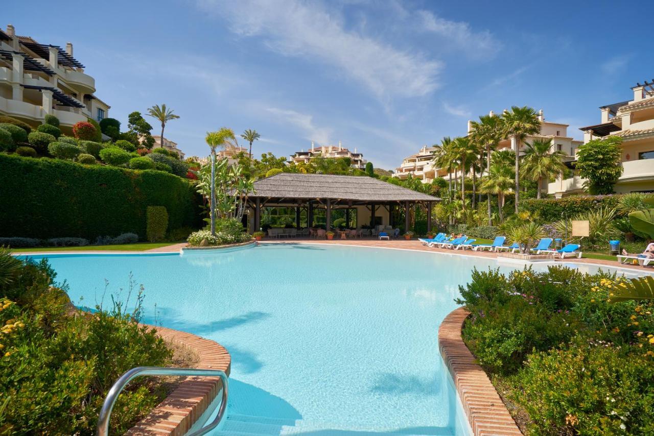 Capanes Del Golf Apartment Benahavís Exterior photo