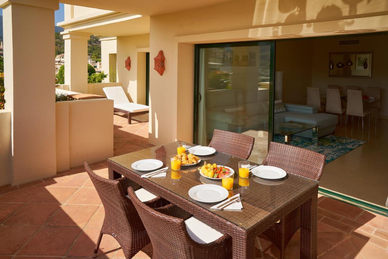 Capanes Del Golf Apartment Benahavís Exterior photo